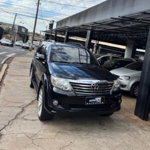 Toyota Hilux SW4