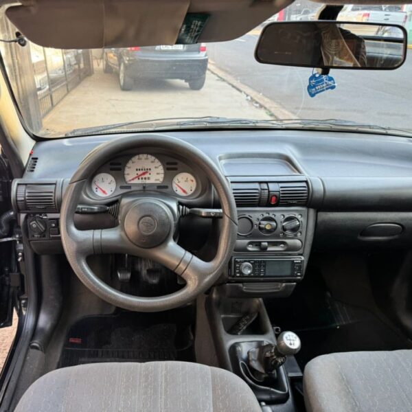 Chevrolet Corsa Wind - Imagem 4