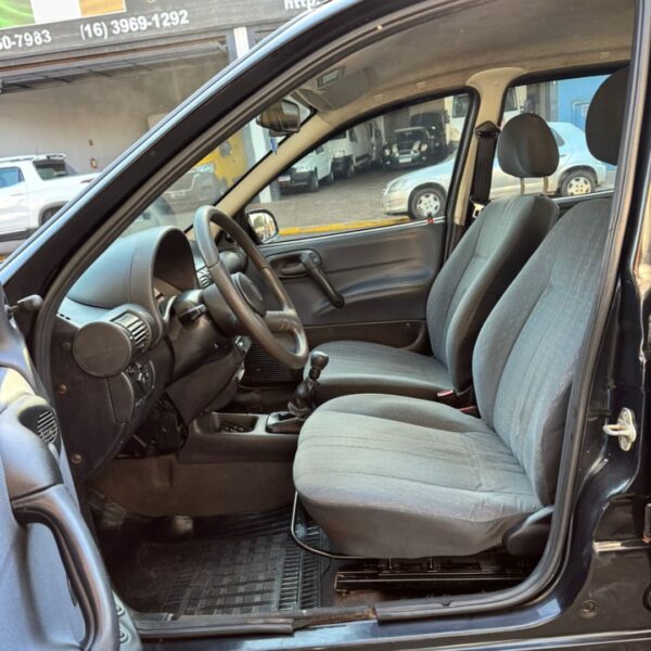 Chevrolet Corsa Wind - Imagem 6
