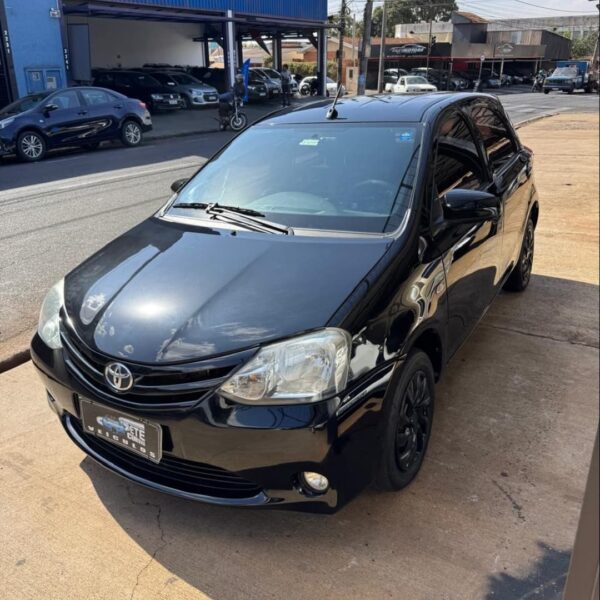 Etios HB XS - Imagem 3
