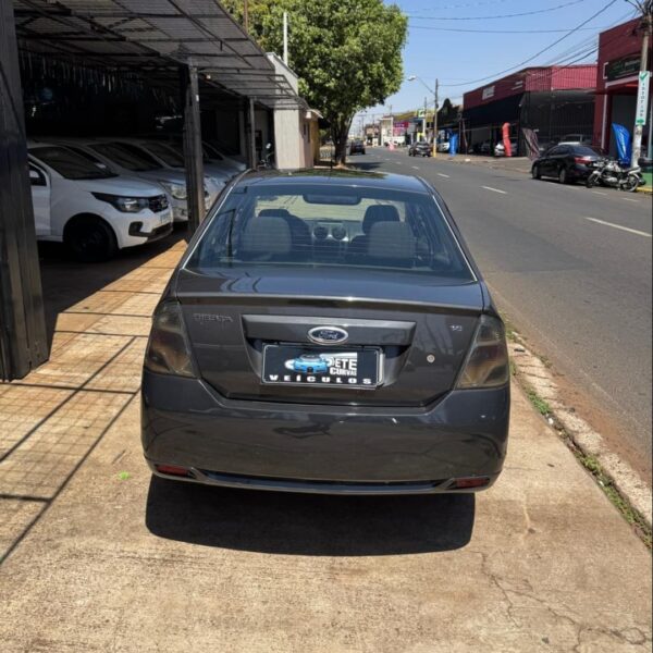Fiesta Sedan - Imagem 4