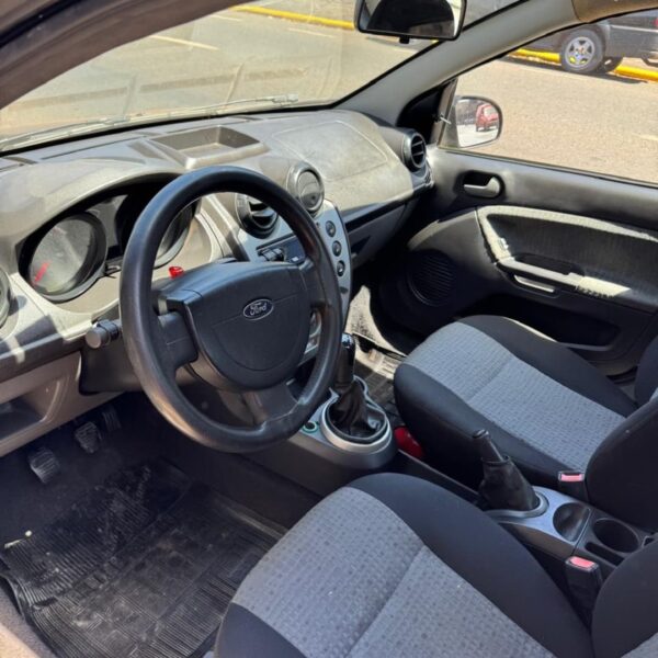 Fiesta Sedan - Imagem 7